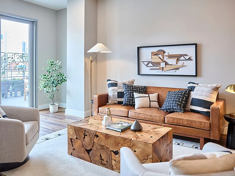 214 Hunt St #306 — Photo 8