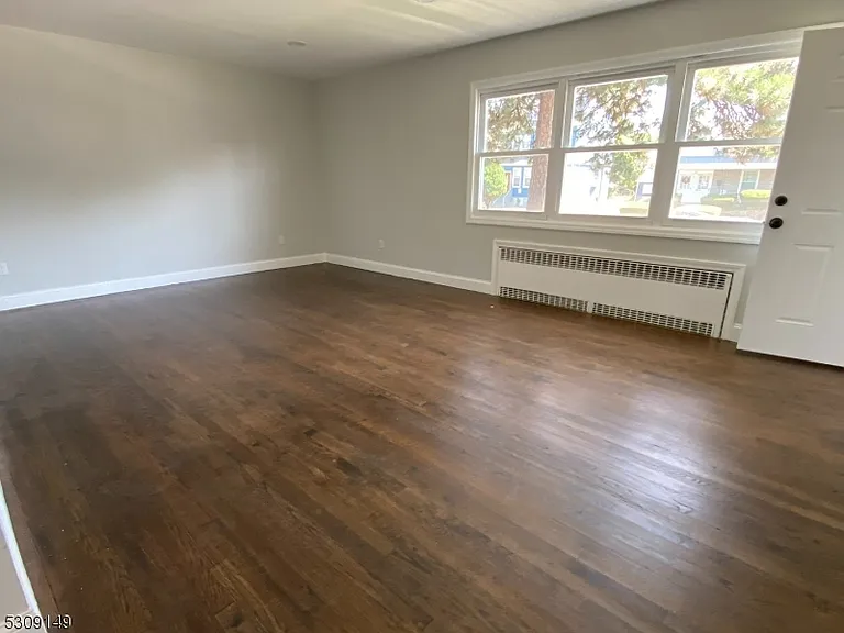 905 Sanford Ave #2 — Photo 6