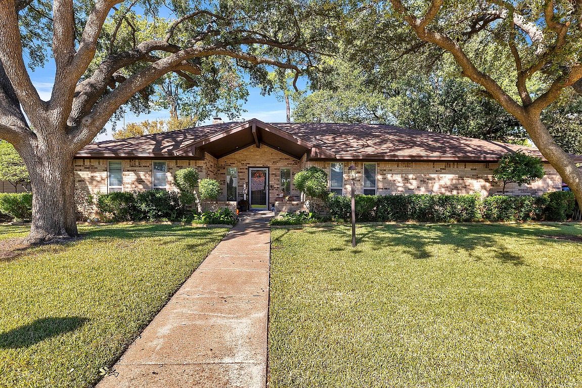 1705 Carlton Dr, Arlington, TX 76015 Zillow