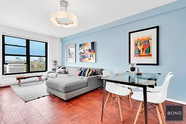 Sold by Bond New York | media 8