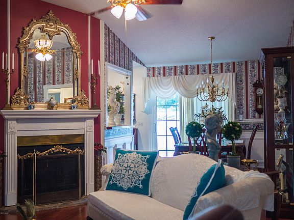 4th image of 110 Coquina Ave