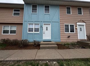 717 W 61st St, Davenport, IA 52806