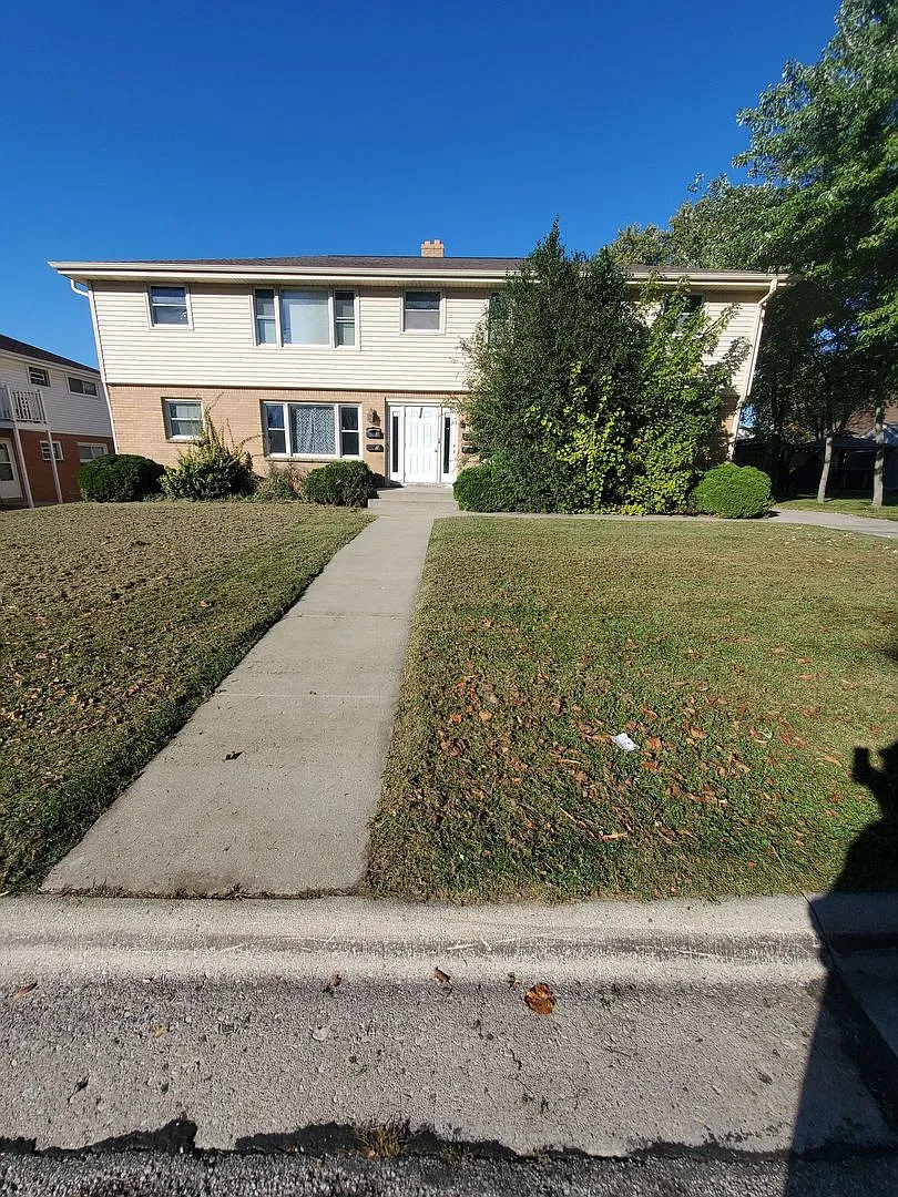 508 Lakeview Ave. (4 Unit) — Photo 1