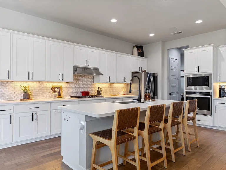1608 Carmine Dr — Photo 13