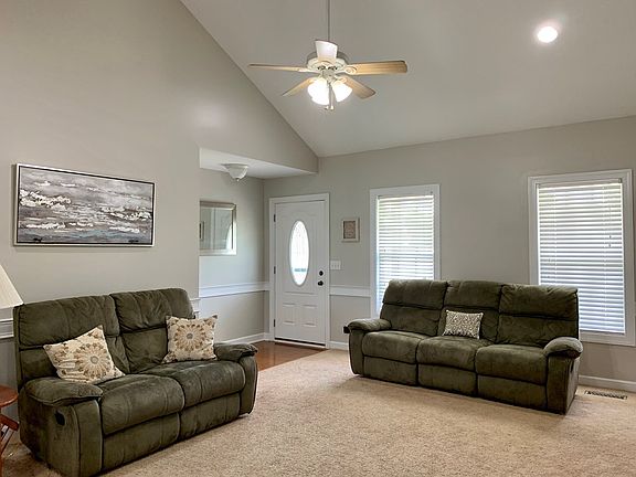 5th image of 307 Woodcroft Dr