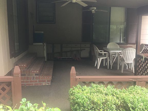 5th image of 819 Lausanne Dr