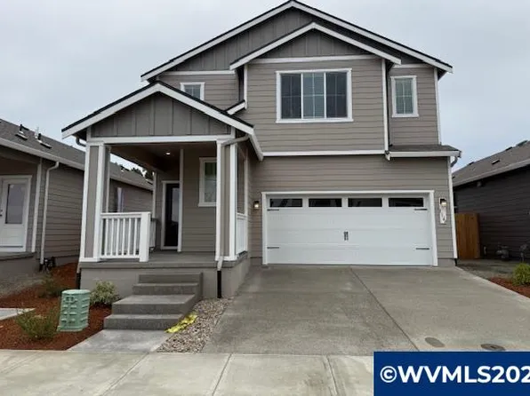 1144 Parkside Ave, Woodburn, OR 97071