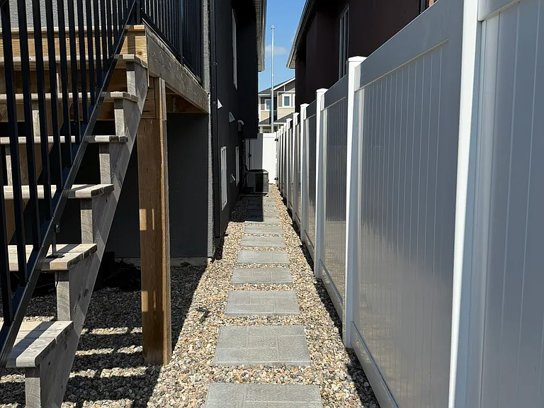 208 Barrett St — Photo 23