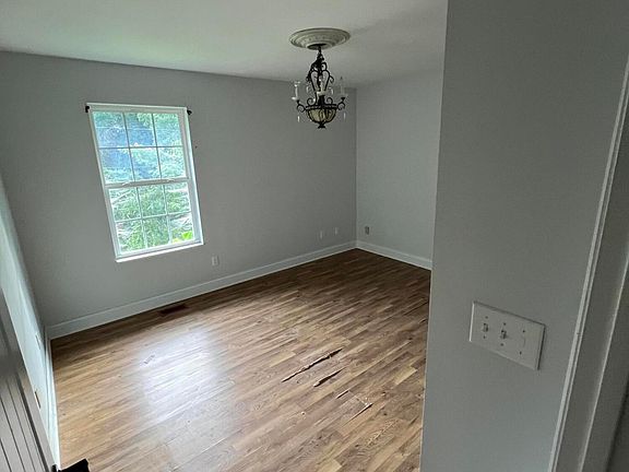 4th image of 6828 Buck Trail Dr
