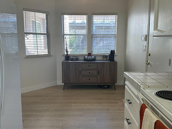 5th image of 3133 Acton Way