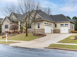 9513 Blue Heron Dr, Middleton, WI 53562