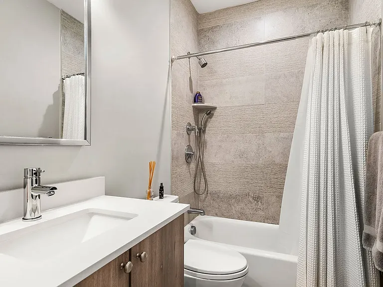 54 River St #10 — Photo 13