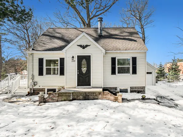1999 N Roberts Rd, Muskegon, MI 49445