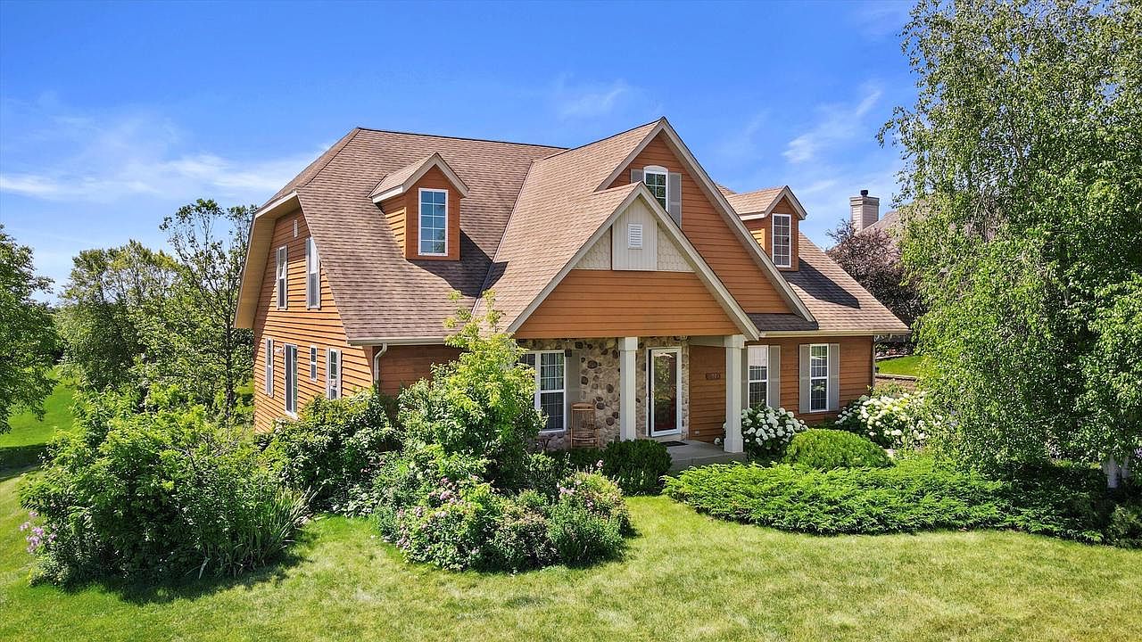 2075 Lower Ridge ROAD, Port Washington, WI 53074 | Zillow