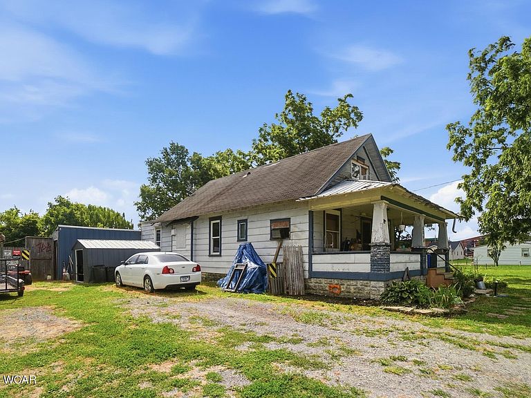 Listing photo 5