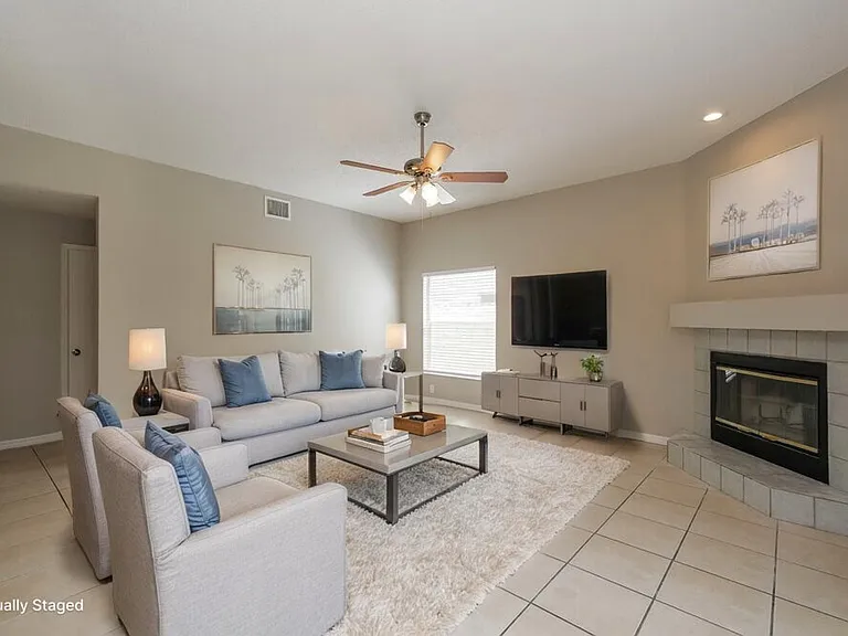 13423 Beechberry Dr — Photo 4