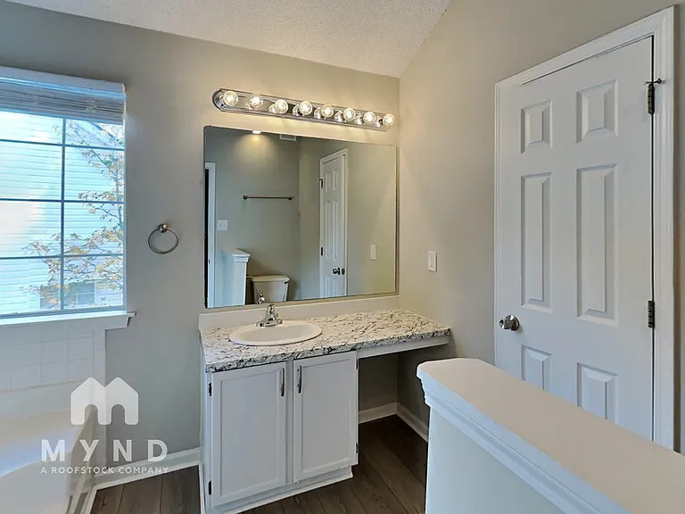 6437 Phillips Ct — Photo 23