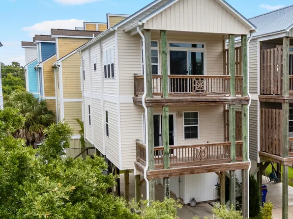 208a Bridgeview Court, Surf City, NC 28445
