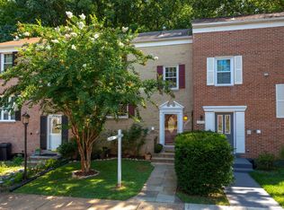 5471 Truxion Ct, Burke, VA 22015