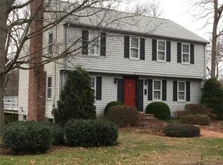 86 Candia St, Weymouth, MA 02189