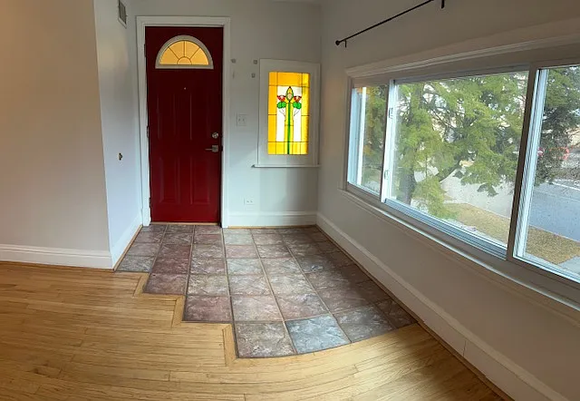 1229 Leon Pl #2 — Photo 3