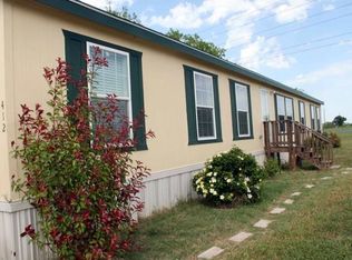 412 Carver St, Lockhart, TX 78644
