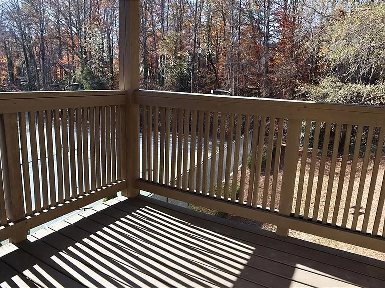 1103 Garden Ct — Photo 13