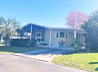 8990 W Forest View Dr, Homosassa, FL 34448