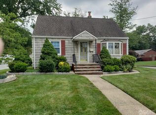 53 W Cliff Rd, Colonia, NJ 07067