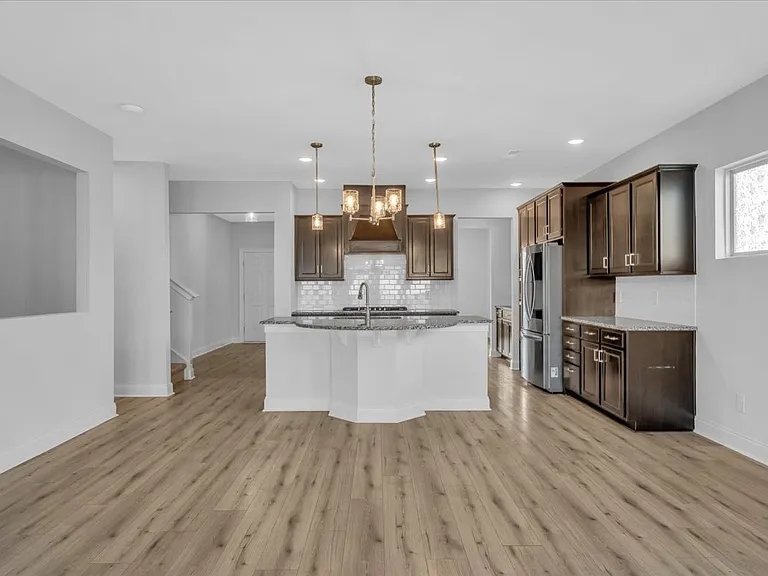 1121 Carlisle Pl — Photo 19
