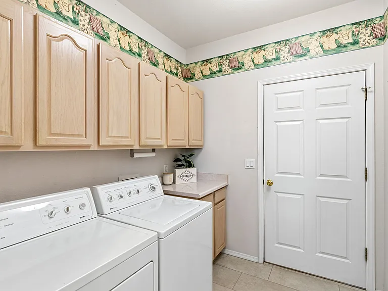 5330 Roundup Dr — Photo 13