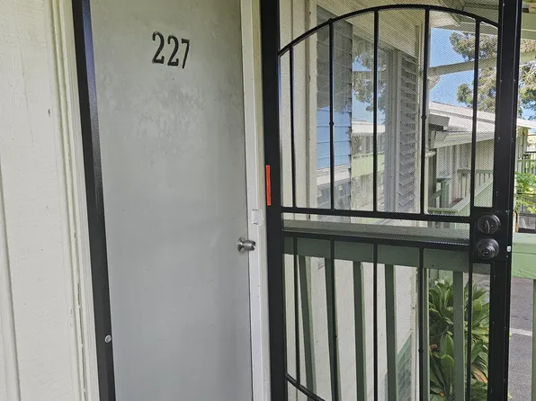485 Waianuenue Ave #E227, Hilo, HI 96720