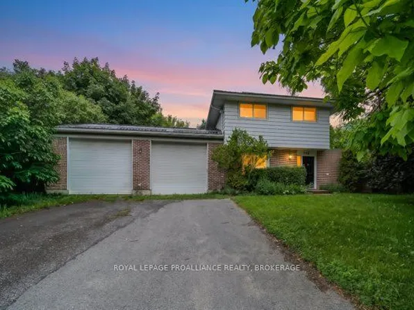 146 Wilson St, Kingston, ON K7K 5A1