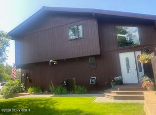 18635 Neva Cir, Eagle River, AK 99577