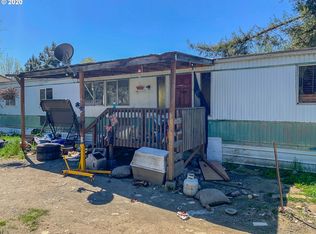 226 Adams St, Myrtle Creek, OR 97457