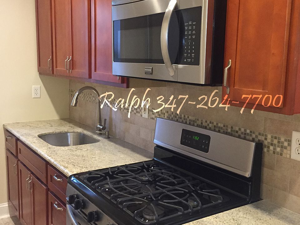 1st image of 527 40th St APT 1R