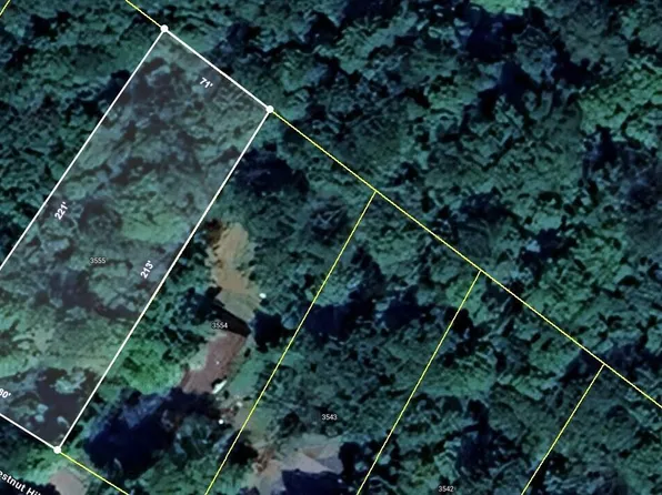 137 Chestnuthill Dr, Lake Ariel, PA 18436