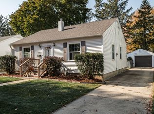 1527 7th Ave NE, Rochester, MN 55906