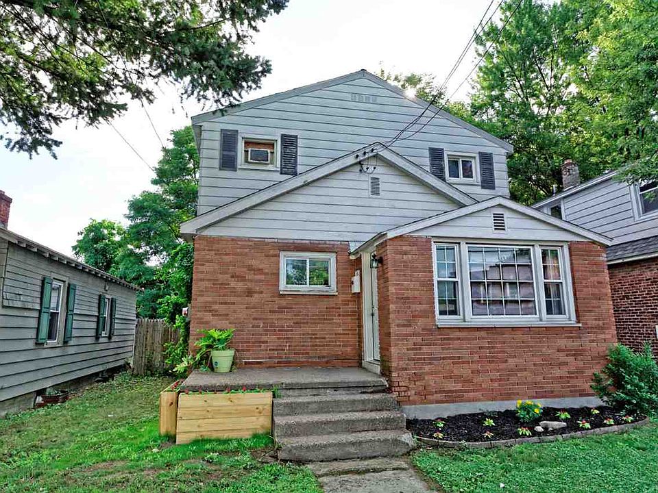 1st image of 102 Braintree St