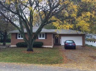 3506 Biscayne Rd, McHenry, IL 60050