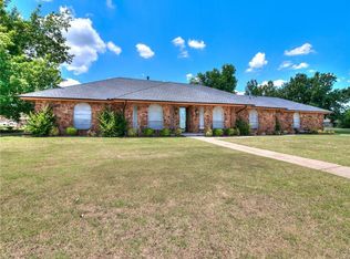 12101 N Mustang Rd, Yukon, OK 73099