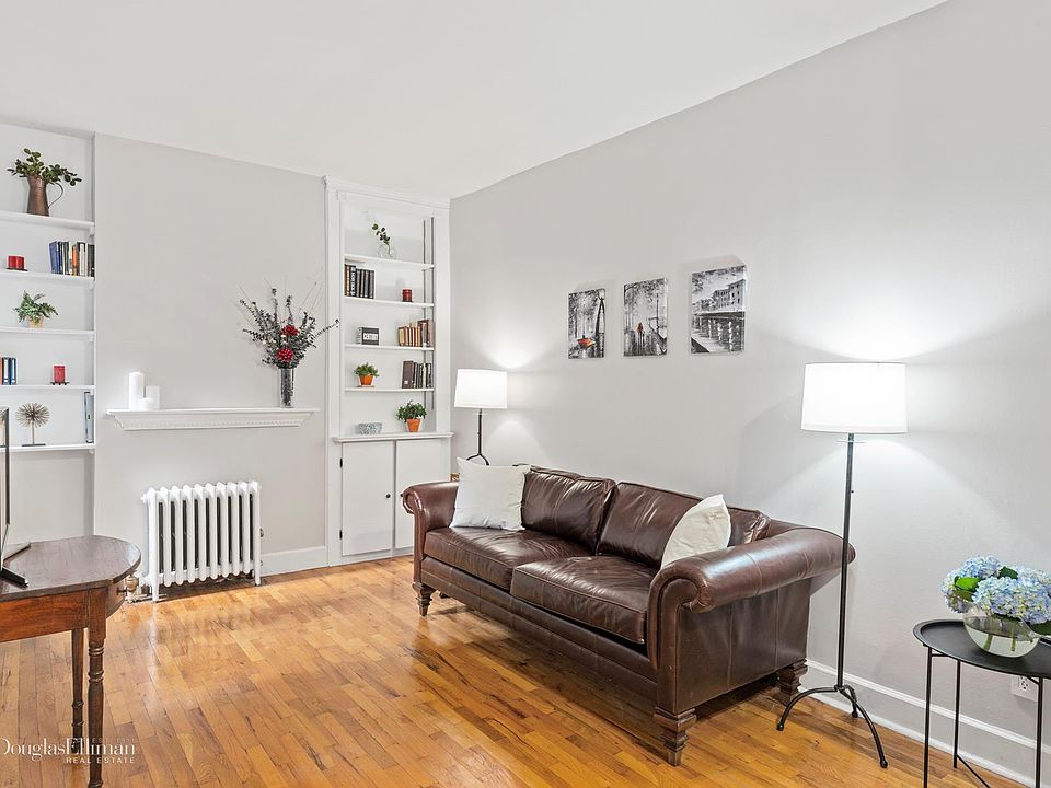 1st image of 4 W 101st St #4