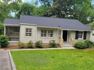 990 Lindridge Dr NE, Atlanta, GA 30324