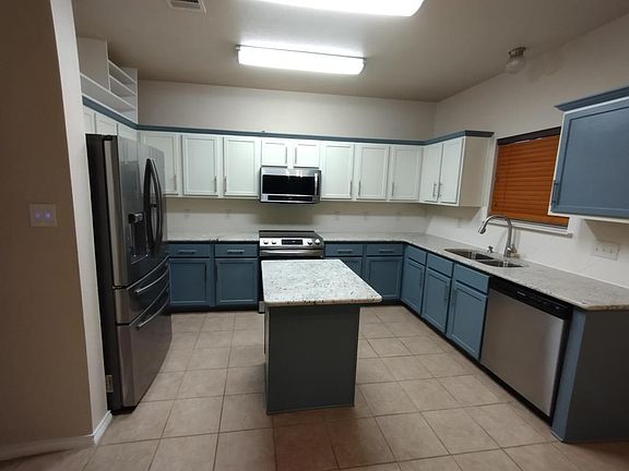 3rd image of 4202 Tumut Ln