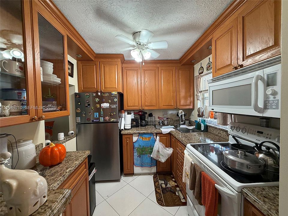 1st image of 9041 Sunrise Lakes Blvd APT 207