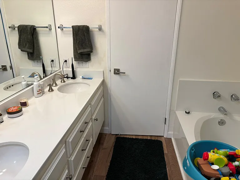 310 Tahiti Way #204 — Photo 6