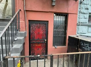 262 W 22nd St #G, New York, NY 10011