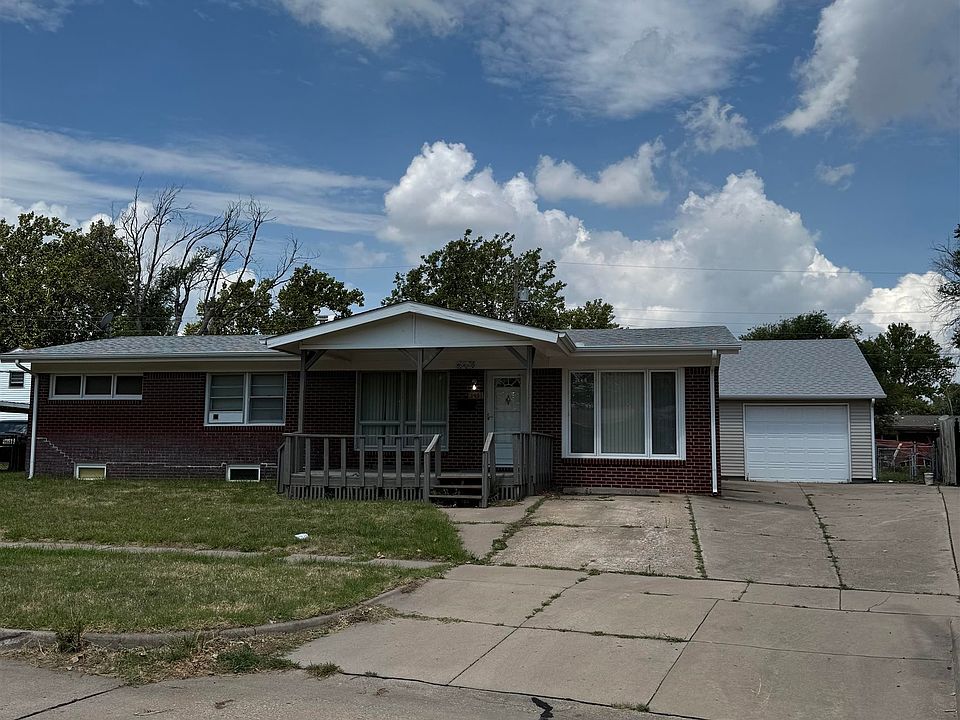 1st image of 3401 S Laura Ave