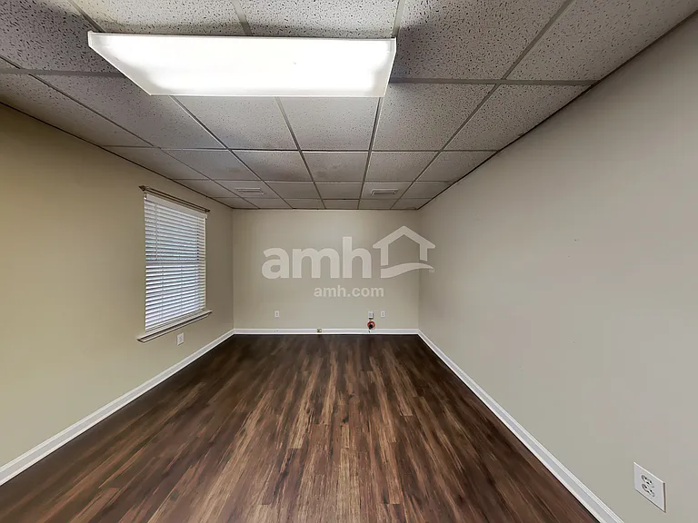 753 Country Lake Ct — Photo 23