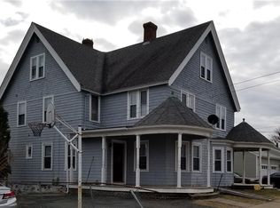 10 Carleton St, Providence, RI 02908